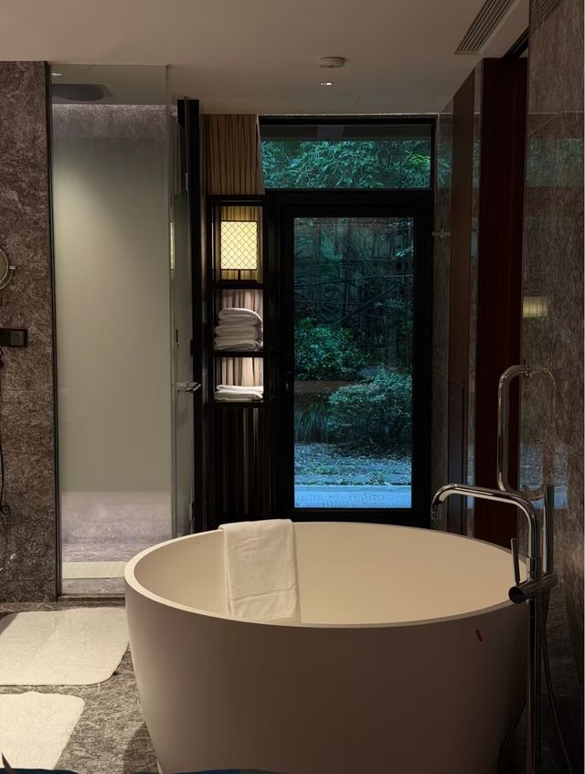 《愛你》取景地逍遙山莊躺屍泡湯! 《愛你》取景地逍遙山莊躺屍泡湯!