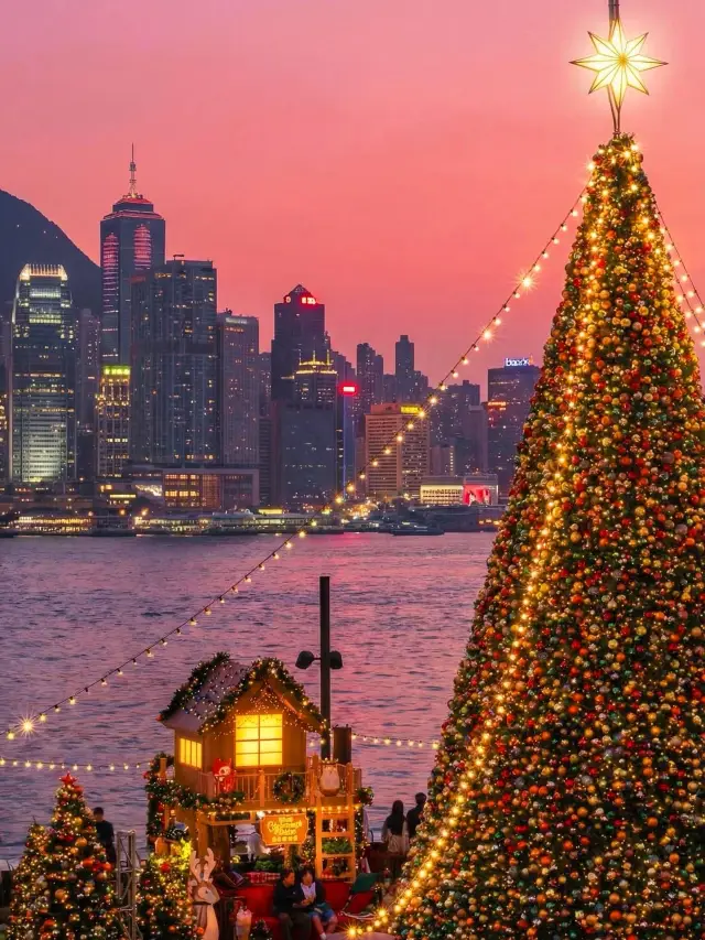 Hong Kong West Kowloon Christmas Tree Check-in Guide: First Day Lighting Live Shots Are Amazing!