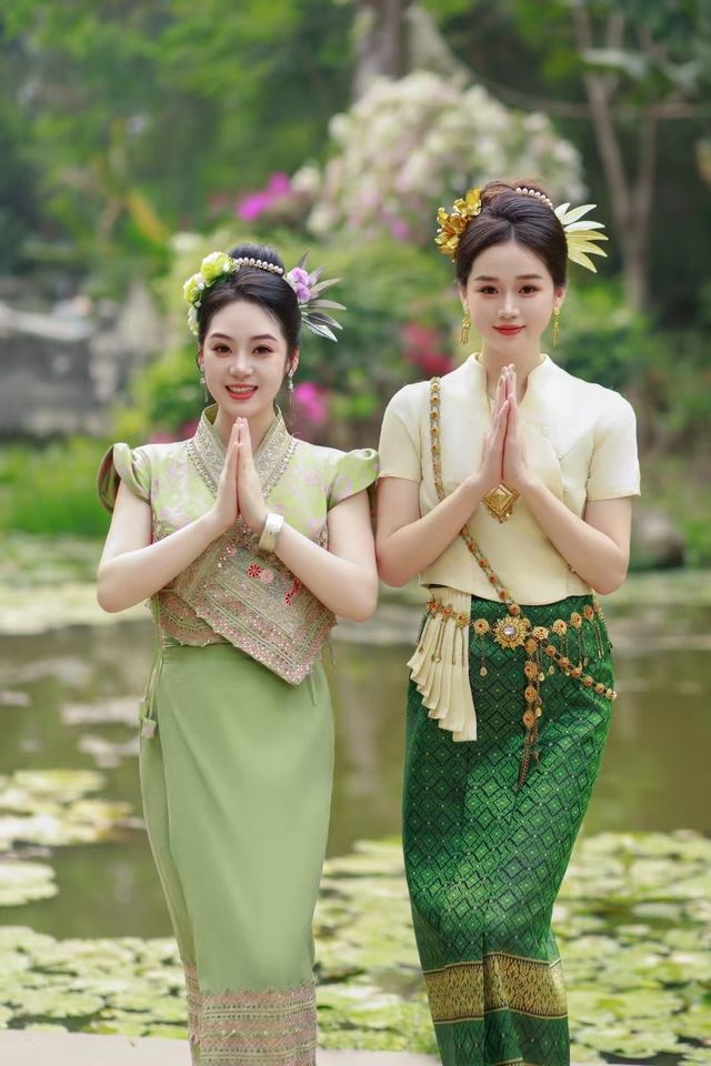 版納曼聽公園親子照｜閨蜜帶娃出片天花板