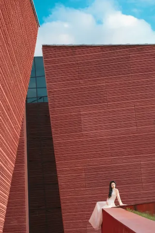 For photos at Dongfeng Yun, just find this photographer—absolutely stunning