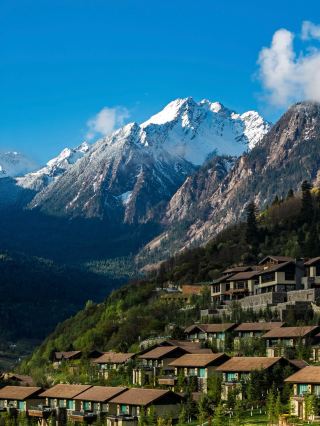 Dreams Beneath the Sacred Mountain | The Ritz-Carlton, Rissey Valley: A Secluded Paradise
