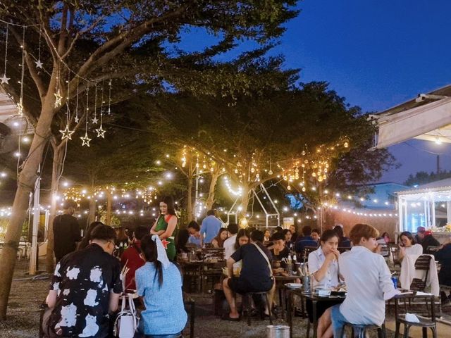 ร้านหมาล่านั่งชิล : Old Town 