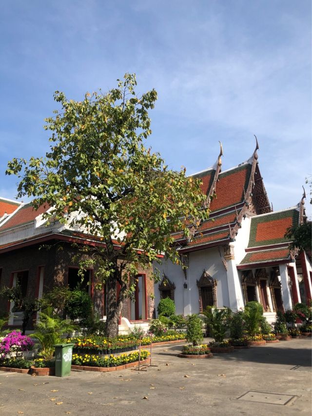 วัดแถวสำเพ็งที่สงบ ร่มรื่น