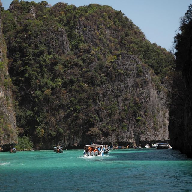เกาะพีพี อ่าวมาหย่า-ปิเละลากูน-เกาะไผ่ จ.กระบี่  🌊