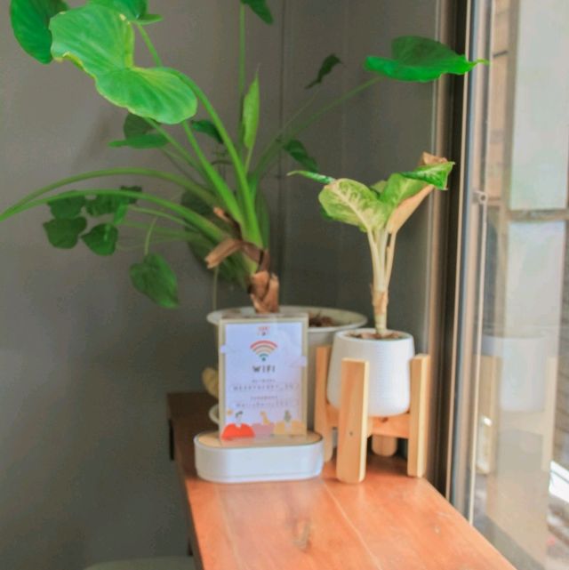 Merry Cafe 