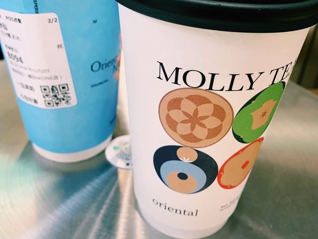 行到攰坐低嘆🥤茉莉奶白新出嘅水仙茶底好唔好飲？