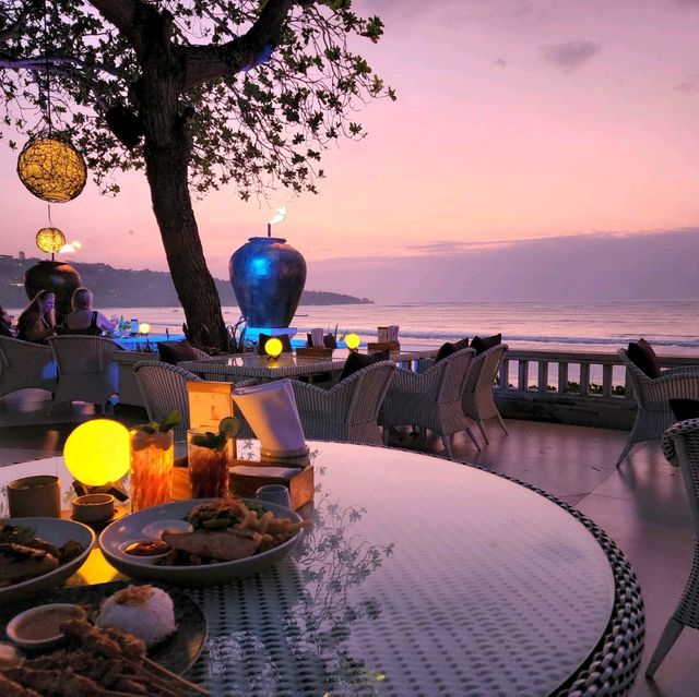 โรงแรม Intercontinental Bali Resort 
