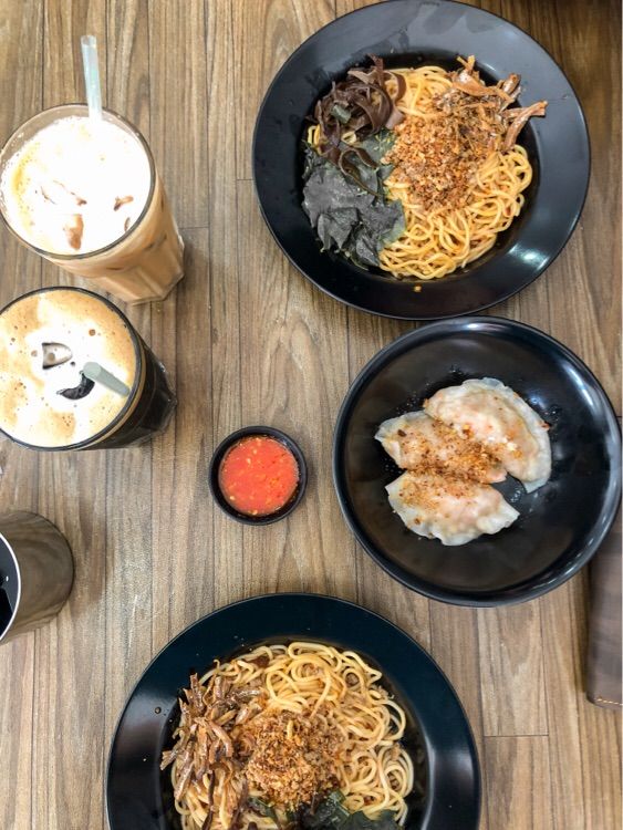 START YOUR DAY WITH A GOOD BREAKFAST! 👍🏻