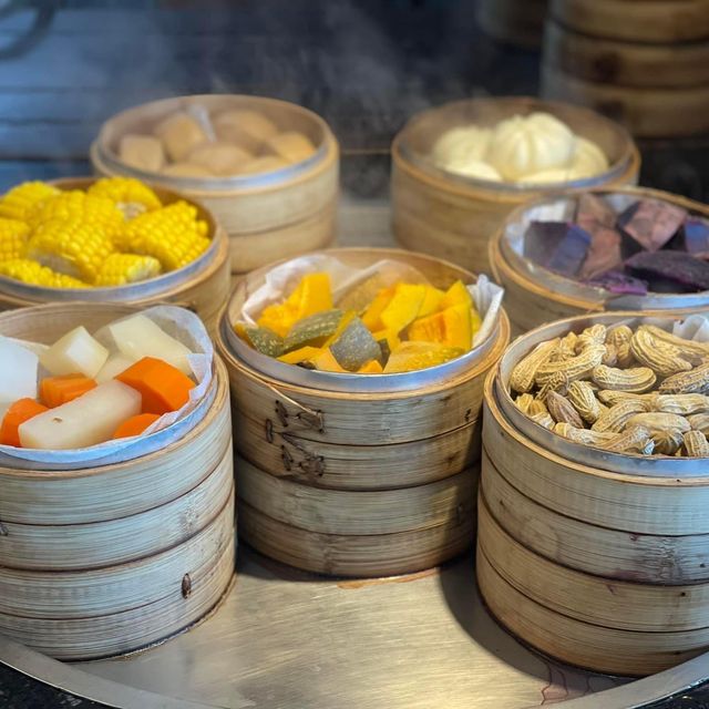Caeser Park Kenting Buffet Breakfast