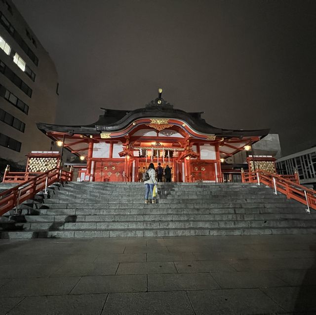 Nice Sakura Shrine near Shinjuku station