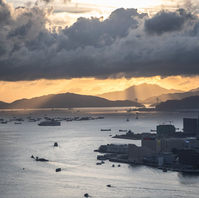 香港🇭🇰 ｜全球頭十城市日落之都🌟 - 尖沙咀海濱長廊