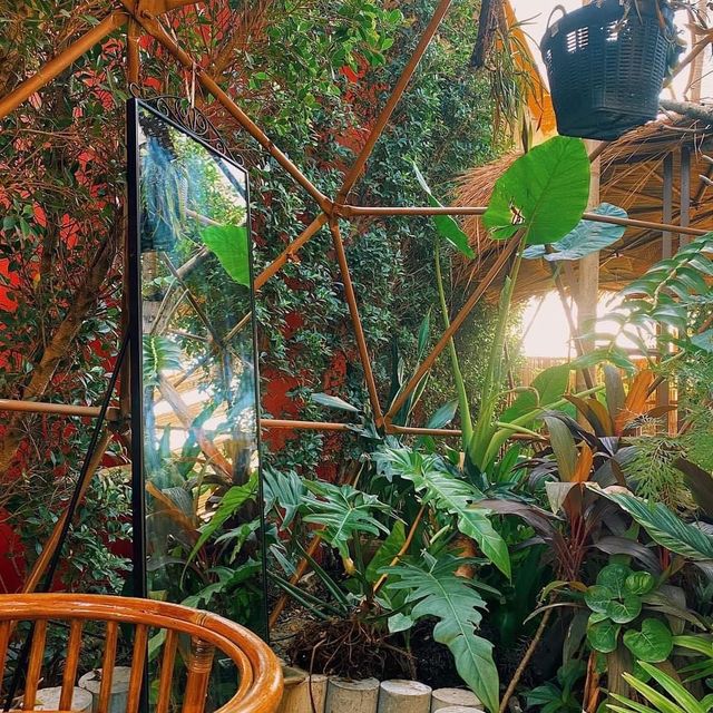 รัานโกเหมย Komei Cafe