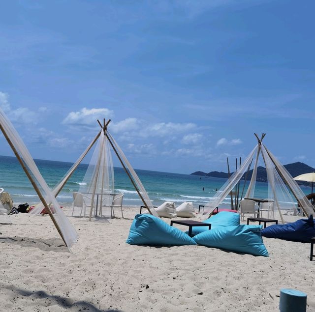 查汶海灘Chaweng Beach