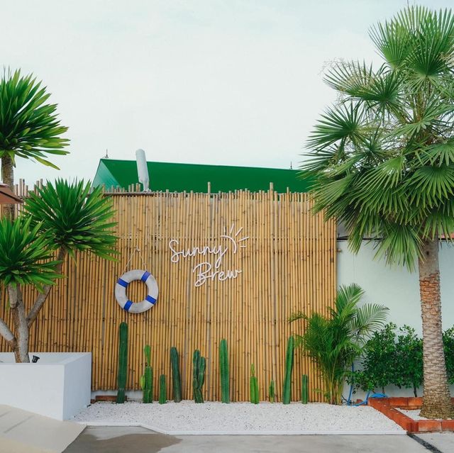  Sunny Brew cafe x Pattaya  คาเฟ่ริมทางสไตล์เกาหลี