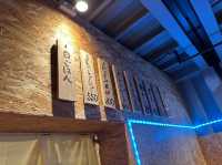 福岡・千早。真っ白な豚骨エスプーマらぁ麺て何？？『へらへらぁ麺 麺酒場千早店』