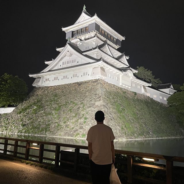 고쿠라성의 야경🏯🎆🌌🎇