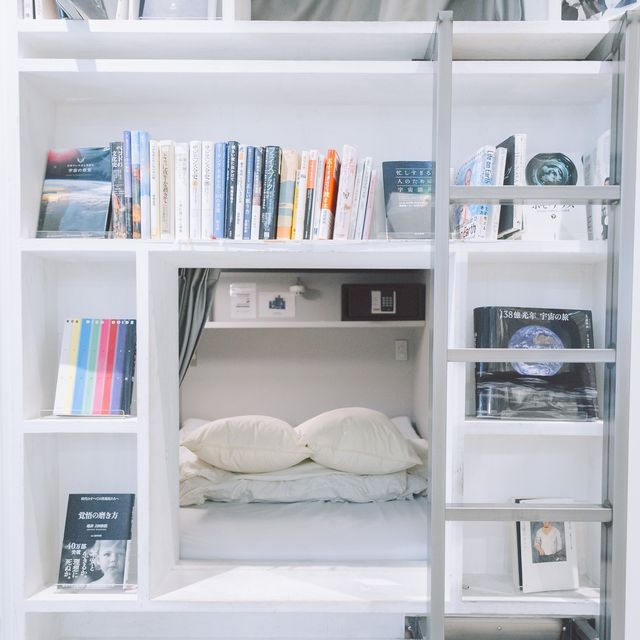 【大阪】泊まれる本棚！？📚 「BOOK AND BED TOKYO SHINSAIBASHI」