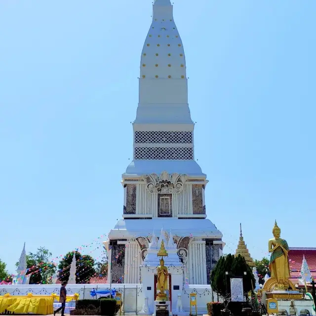 วัดพระธาตุท่าอุเทน