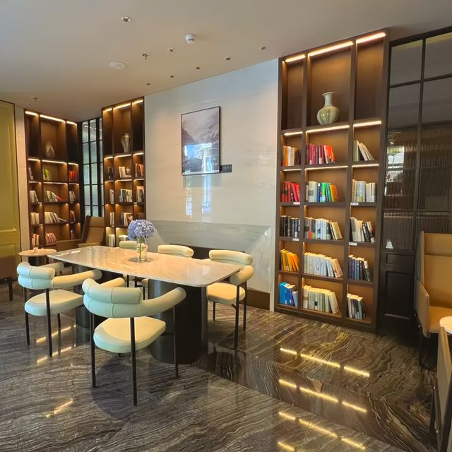 深圳高質酒店-深圳羅湖萬象城亞朵酒店