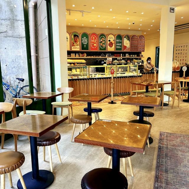 Tiong Bahru Bakery Anchorpoint
