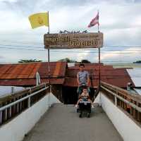 ชมตลาดเก่าหัวตะเข้ ชุมชนริมน้ำ