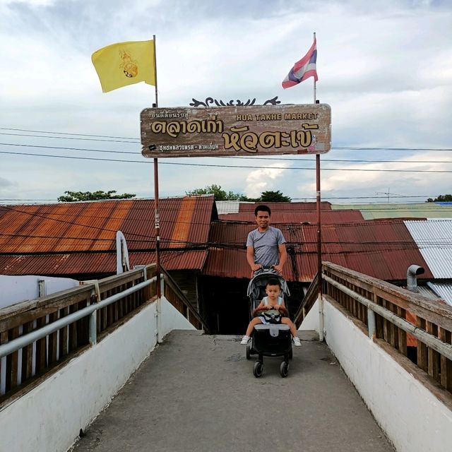 ชมตลาดเก่าหัวตะเข้ ชุมชนริมน้ำ