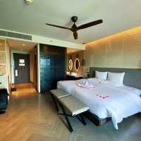 🏢 Funky Modern Beach Resort