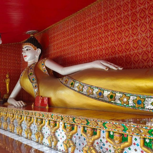 หนาวนี้เข้าวัดไหว้พระขอพรเสริมบารมี