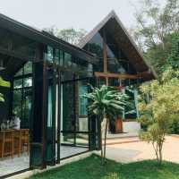 Within Khaoyai แลนด์มาร์คแห่งใหม่ของเขาใหญ่
