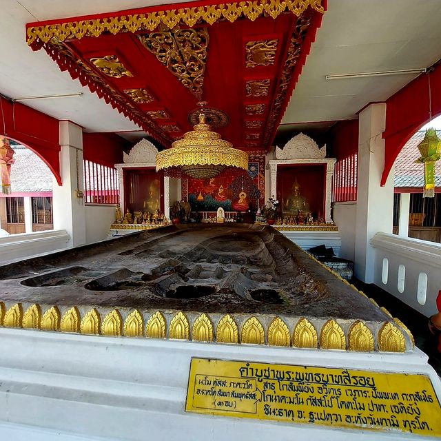 พาไหว้พระธาตุประจำคนปีระกา - จังหวัดลำพูน