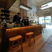 Tree or Three café 