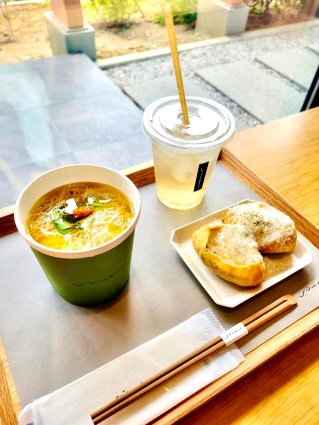 【奈良/グルメ】夏にピッタリな食べ物☀️専門店だから美味しいに決まってる！和モダンな建物がすてき🤎🛖