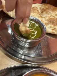 ドデカっ！大満足のインドカレー屋さん