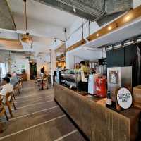 Tiong Bahru Bakery: Best Bakery in SG!