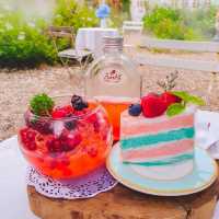  ปาฎีคาเฟ่ คาเฟ่ในสวนดอกไม้ สไตล์ยุโรป ระยอง