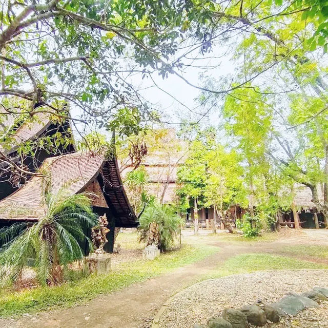 Baan Dam Black House Museum @ Chiang Rai 🇹🇭