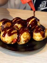 【福岡グルメ】自分好みの焼き方や具材で作れる！楽しめるたこ焼き居酒屋