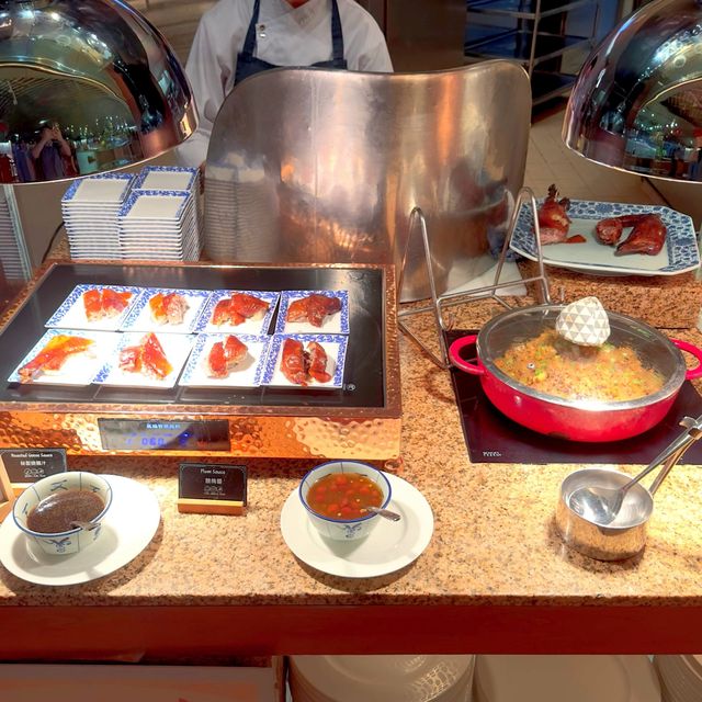 暴食海鮮自助餐！