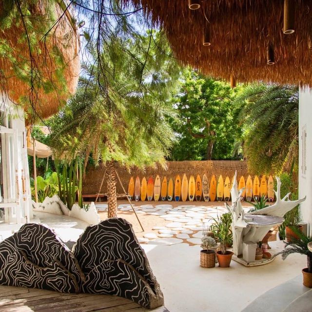 🧀Cave Beach Club