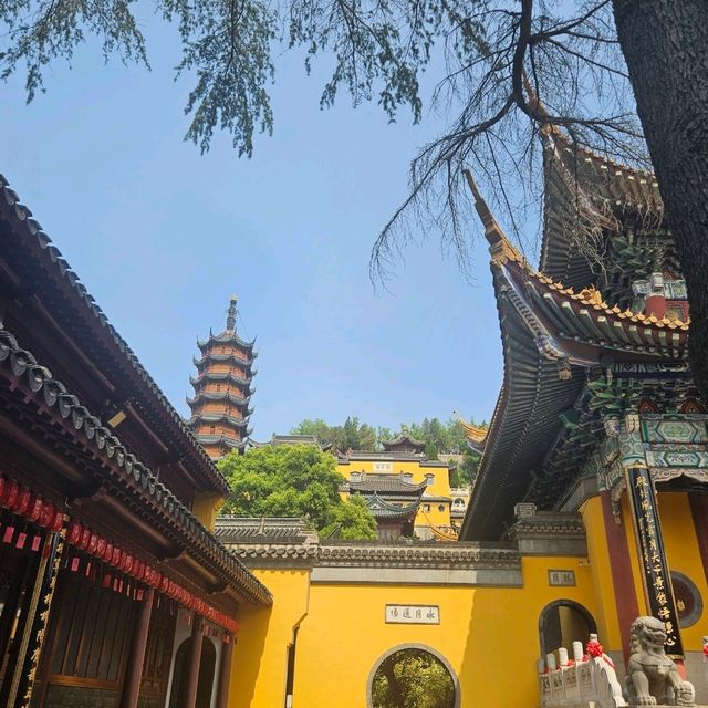 來去有歷史文化傳說之美的金山寺
