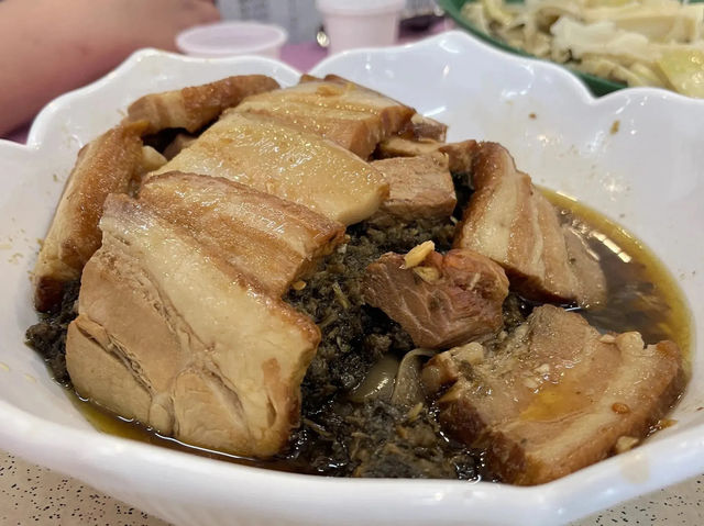 臺南楠西 謝和玄甕窯雞 楠西福來梅仔雞創始老店-台南 必吃美食 薑黃雞 砂鍋魚頭 水庫魚虎 筍殼魚 特色台式合菜餐廳 團體聚餐 婚宴喜慶場地 首選推薦