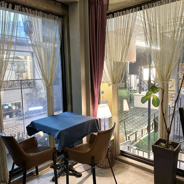 분위기 있는 데이트를 원한다면 '연남 와인' 연남동 와인바📍