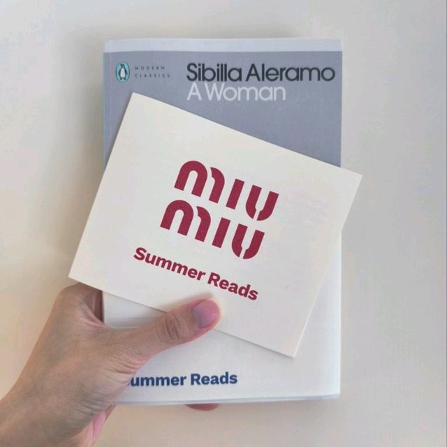 與Miu Miu一起於大館沐浴閱讀時光