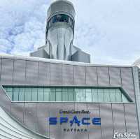 GRAND CENTRE POINT SPACE | อวกาศไม่เกินเอื้อม
