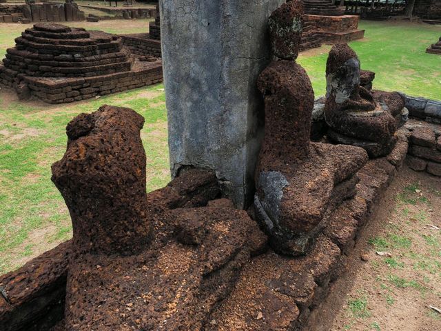 อุทยานประวัติศาสตร์กำแพงเพชร