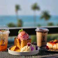 แจกพิกัดคาเฟ่ ที่มีวิวทะเลพัทยา มุมสูง พาโนรามา