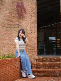 NAYA Cafe - คาเฟ่กลางทุ่งนาที่อยุธยาเมืองเก่า