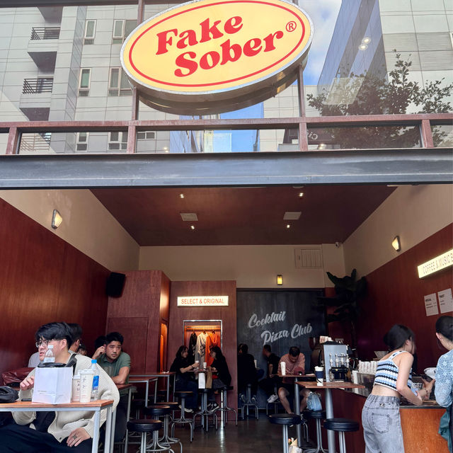 信義威秀越夜越嗨暢「Fake sober 」🍸