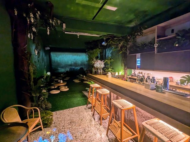 台中-結合宮廟文化與台灣山林的餐酒館：春光閣