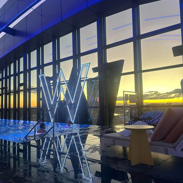 W Sydney Hotel: A Luxurious Oasis in the Heart of the City